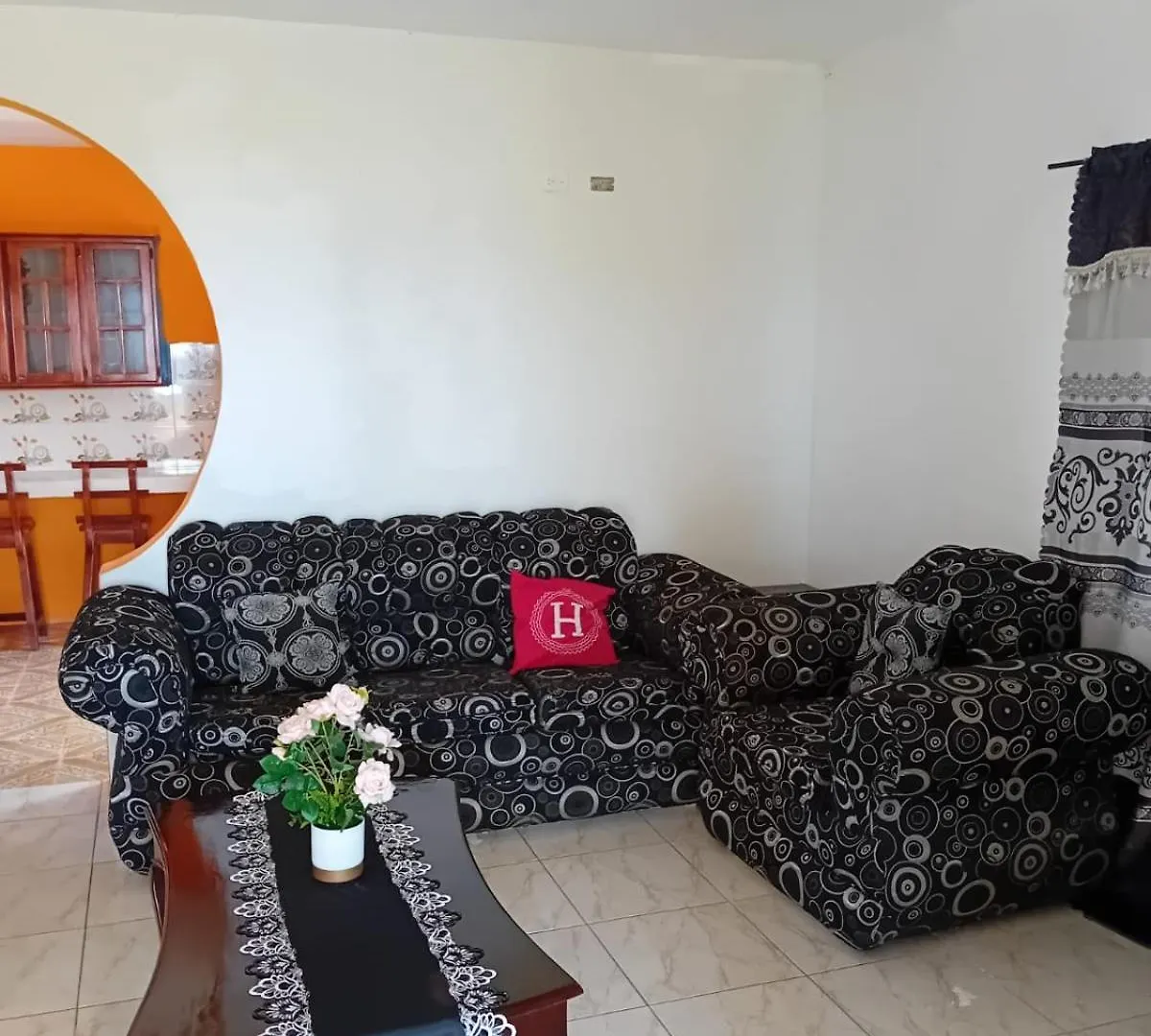 Cherry'S Homestay Whitehouse